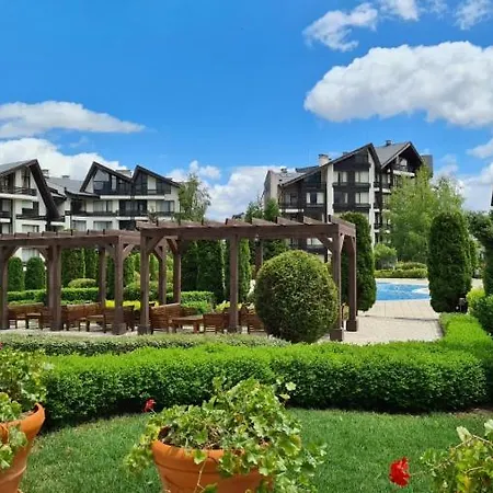Aspen Golf And Apartmán *